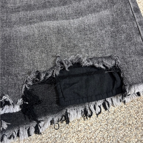 NWT Risen THOMAS Shorts DARK GREY High Rise Distressed Dark Grey 2X - Picture 4 of 13
